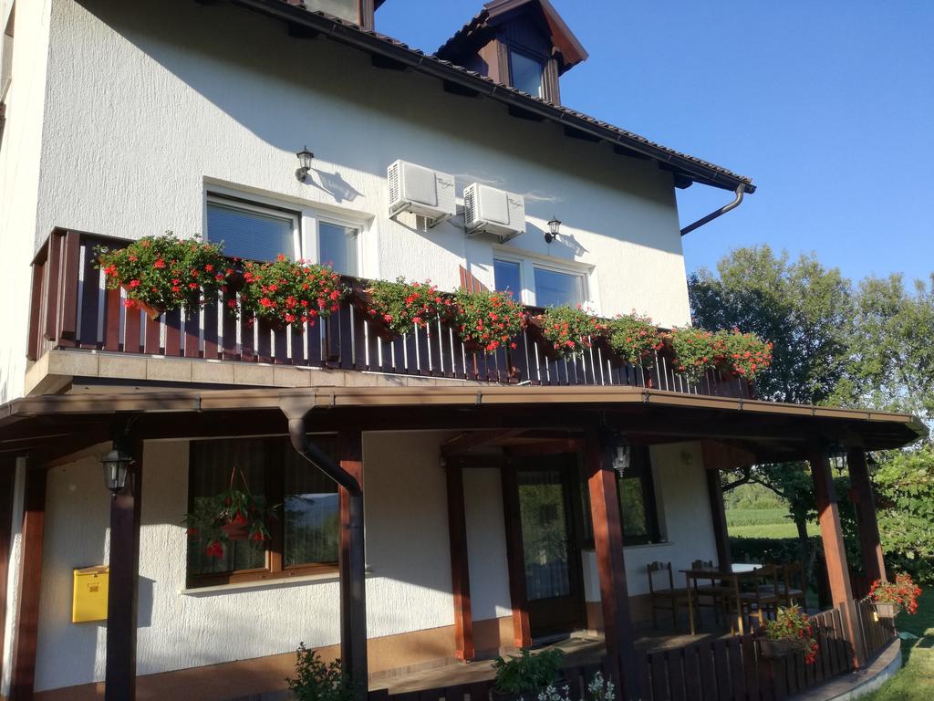 Guesthouse Sebalj Rakovica Εξωτερικό φωτογραφία